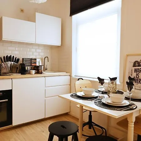 Stylish Duplex In The Heart Of Brussels Centre Apartment Exterior photo