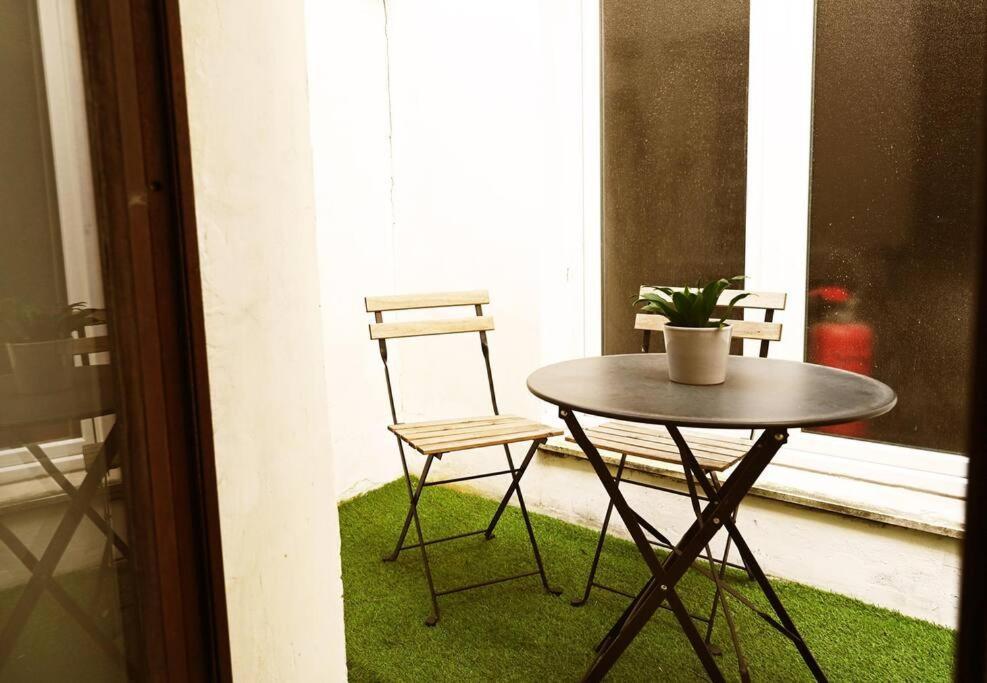 Stylish Duplex In The Heart Of Centre *